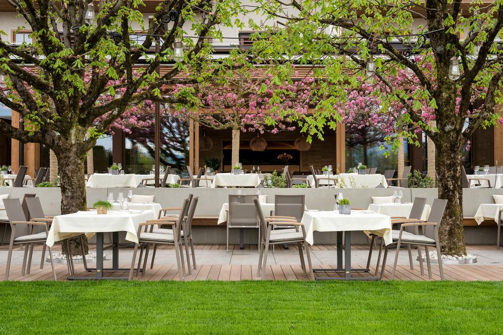 Genussdorf Gmachl - Hotel & Spa Берґгайм Екстер'єр фото