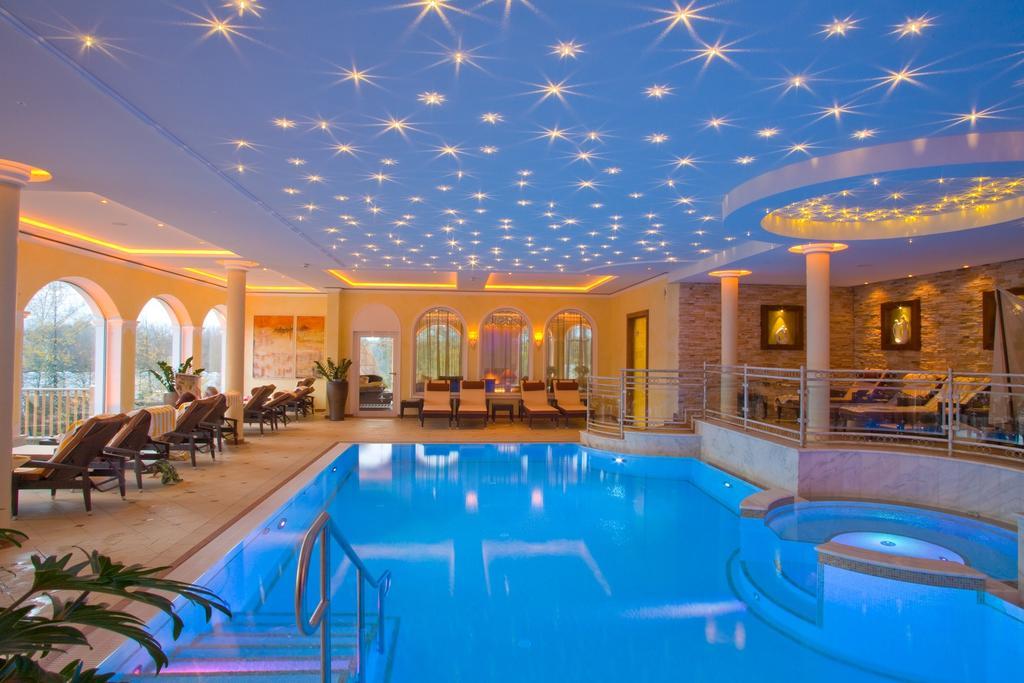 Genussdorf Gmachl - Hotel & Spa Берґгайм Екстер'єр фото